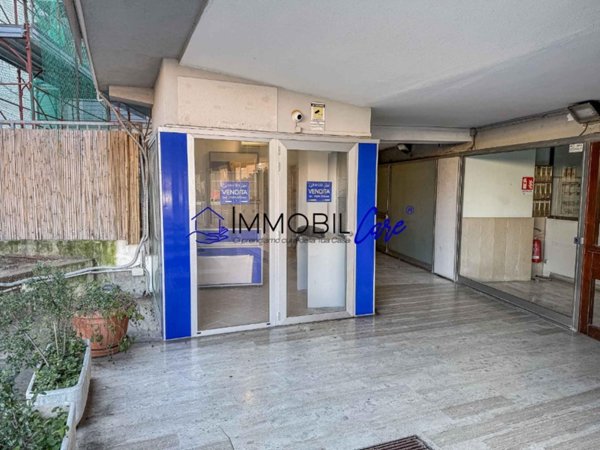 locale commerciale in vendita a Portoferraio