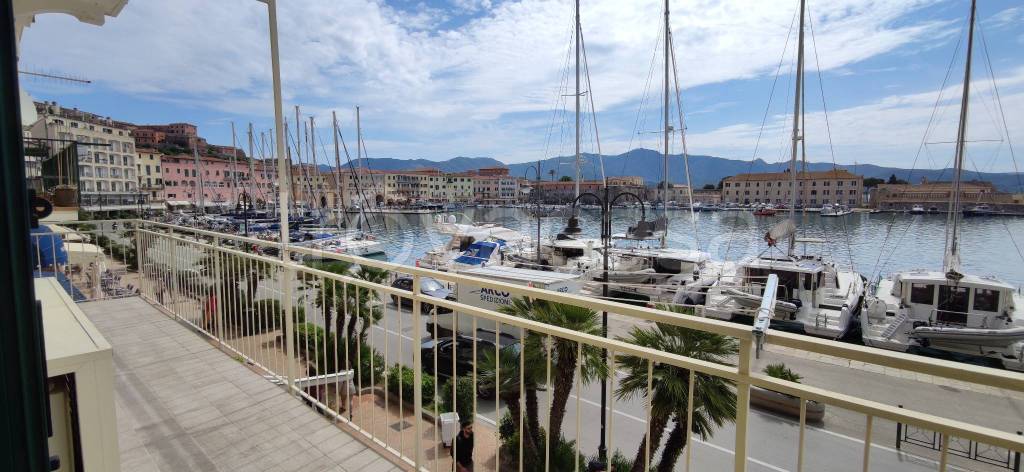 appartamento in vendita a Portoferraio