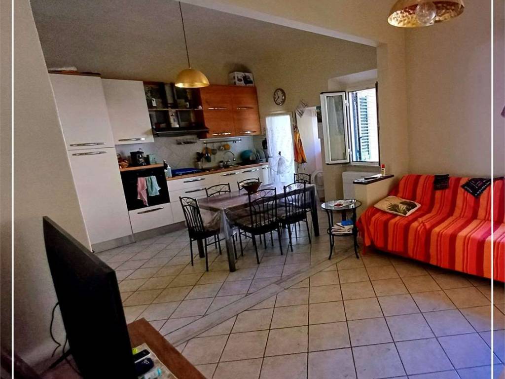 appartamento in vendita a Portoferraio in zona Acquaviva