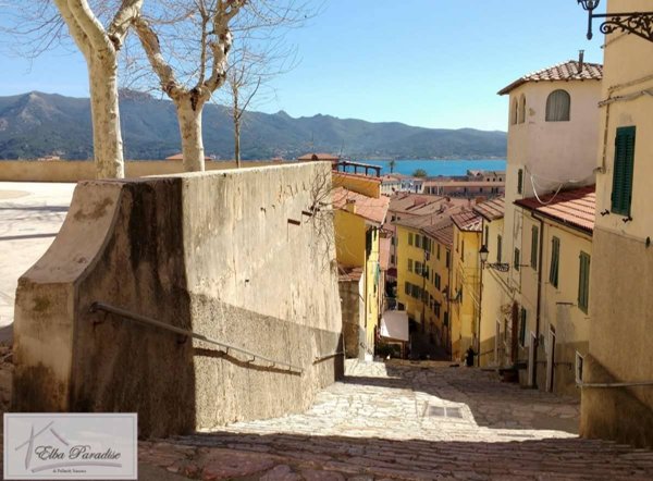 appartamento in vendita a Portoferraio in zona Acquaviva