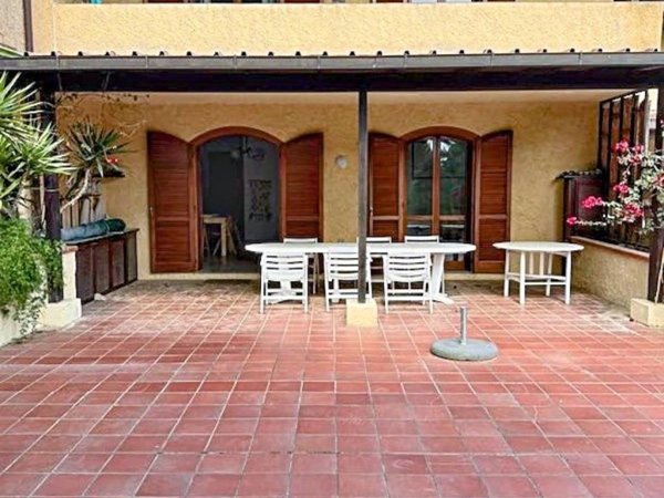 casa semindipendente in vendita a Portoferraio