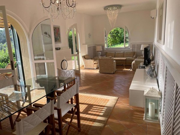 casa indipendente in vendita a Portoferraio