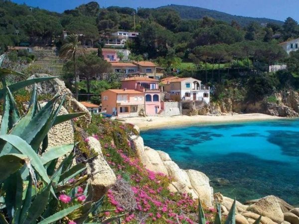 casa indipendente in vendita a Portoferraio in zona Scaglieri