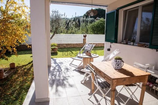 casa indipendente in vendita a Portoferraio