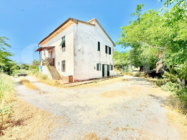 casa indipendente in vendita a Portoferraio