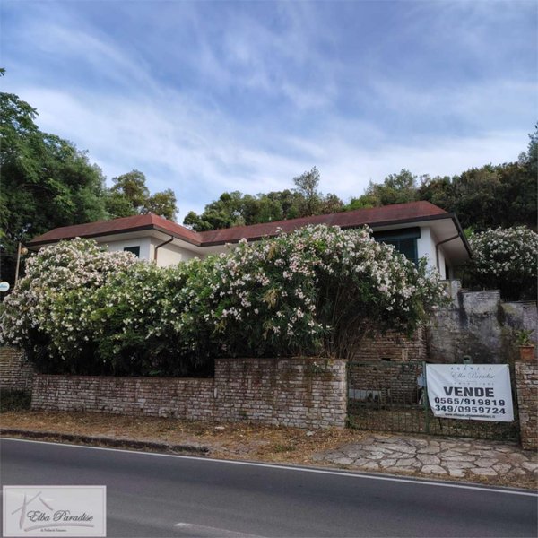casa indipendente in vendita a Portoferraio in zona Acquaviva