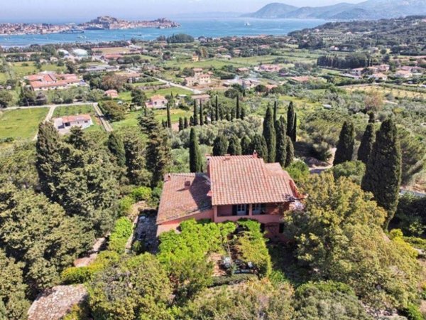casa indipendente in vendita a Portoferraio