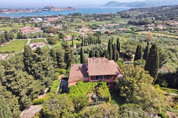 casa indipendente in vendita a Portoferraio