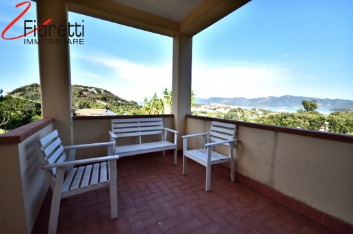 casa indipendente in vendita a Portoferraio