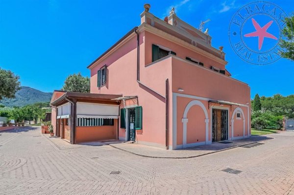 casa indipendente in vendita a Portoferraio in zona San Giovanni