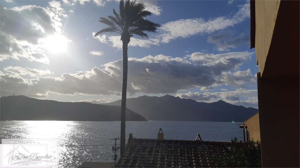 casa indipendente in vendita a Portoferraio in zona Scaglieri