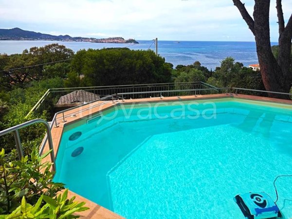 casa indipendente in vendita a Portoferraio in zona Magazzini