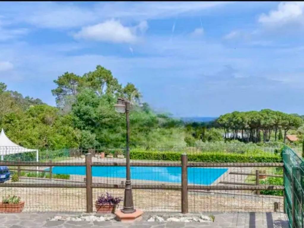 casa indipendente in vendita a Portoferraio