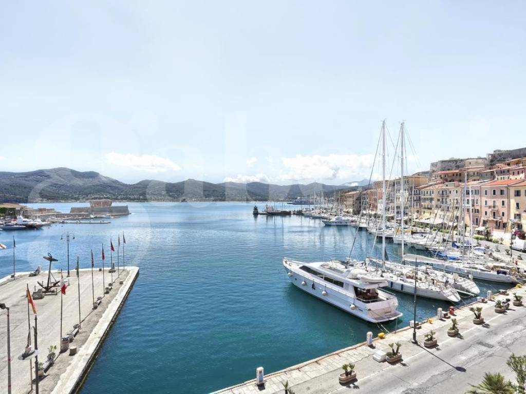 appartamento in vendita a Portoferraio