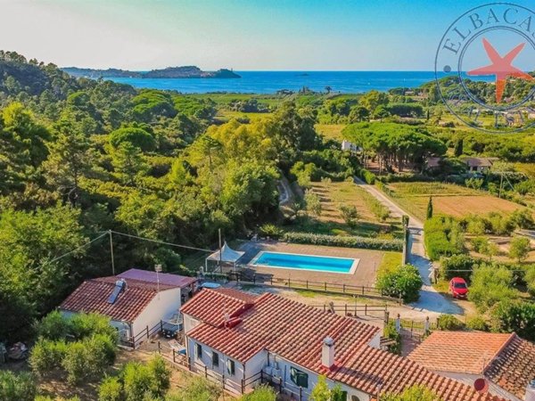 casa indipendente in vendita a Portoferraio in zona Magazzini