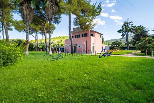 casa indipendente in vendita a Portoferraio in zona San Giovanni