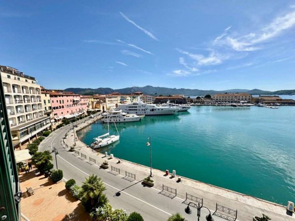 appartamento in vendita a Portoferraio