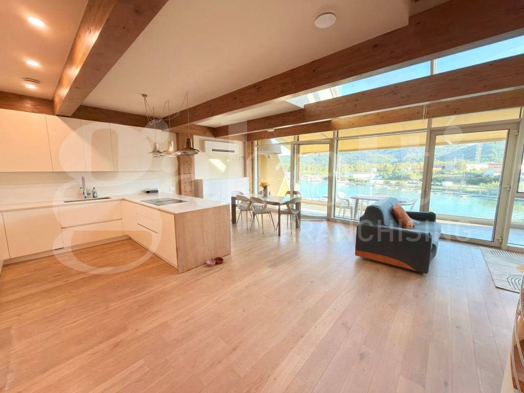 appartamento in vendita a Portoferraio