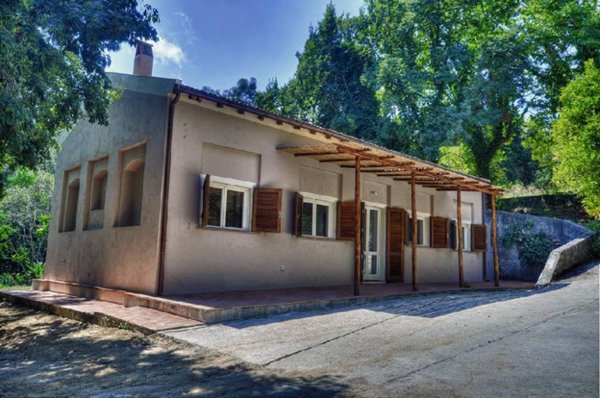 casa indipendente in vendita a Portoferraio