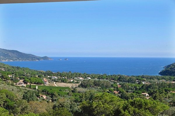 casa indipendente in vendita a Portoferraio