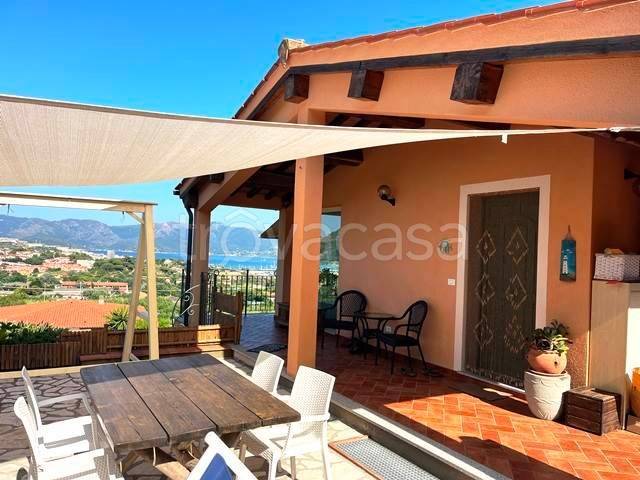 casa indipendente in vendita a Portoferraio