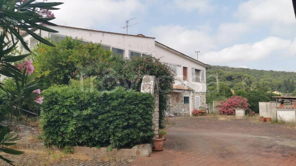 casa indipendente in vendita a Portoferraio