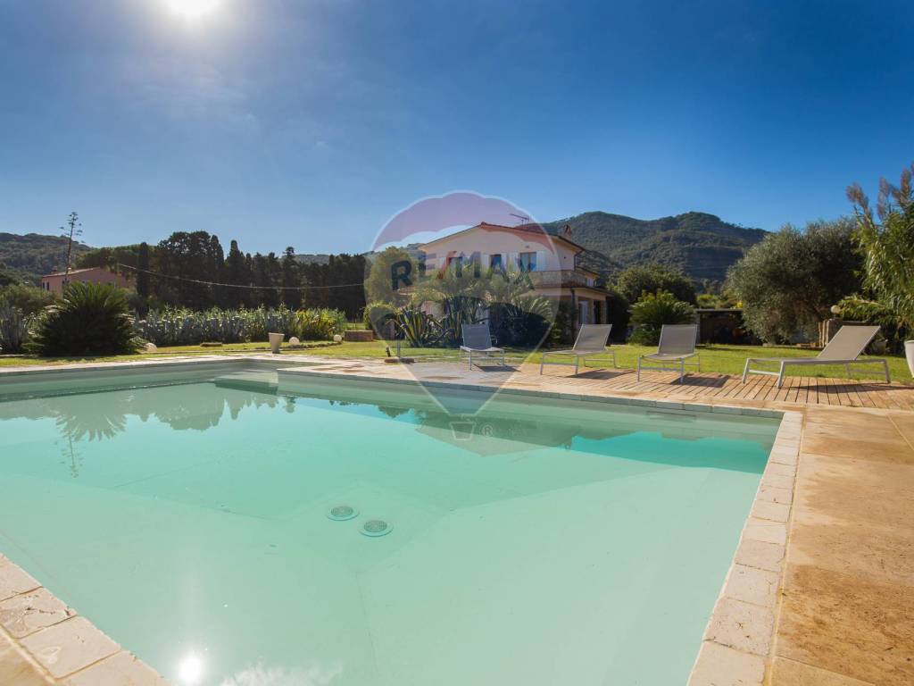 casa indipendente in vendita a Portoferraio in zona San Giovanni