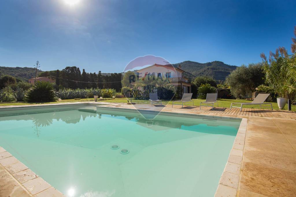 casa indipendente in vendita a Portoferraio in zona San Giovanni