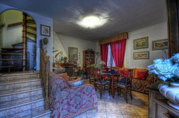 casa indipendente in vendita a Portoferraio