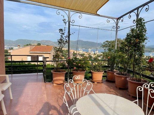 appartamento in vendita a Portoferraio