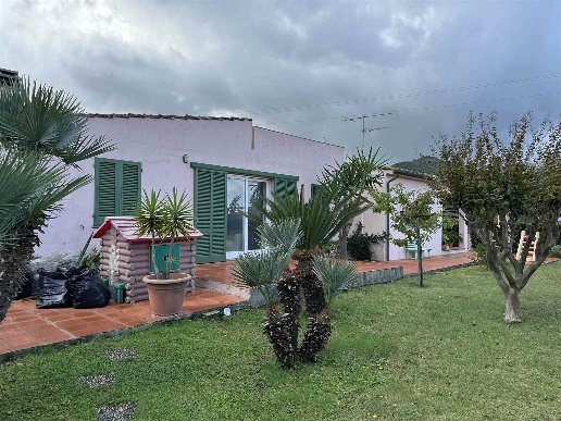 casa indipendente in vendita a Portoferraio in zona San Giovanni