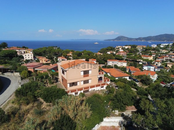 casa indipendente in vendita a Portoferraio