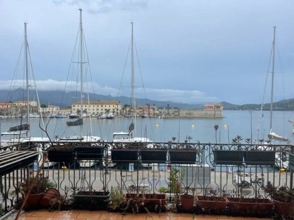 appartamento in vendita a Portoferraio