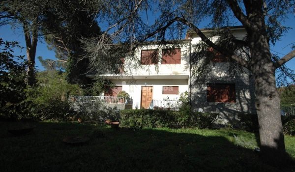 casa indipendente in vendita a Portoferraio