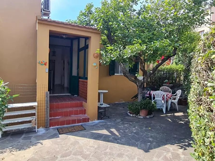 casa indipendente in vendita a Portoferraio