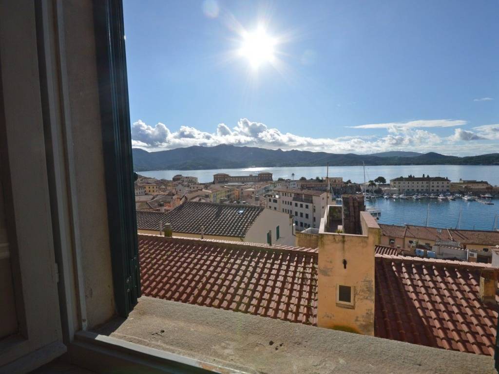 appartamento in vendita a Portoferraio