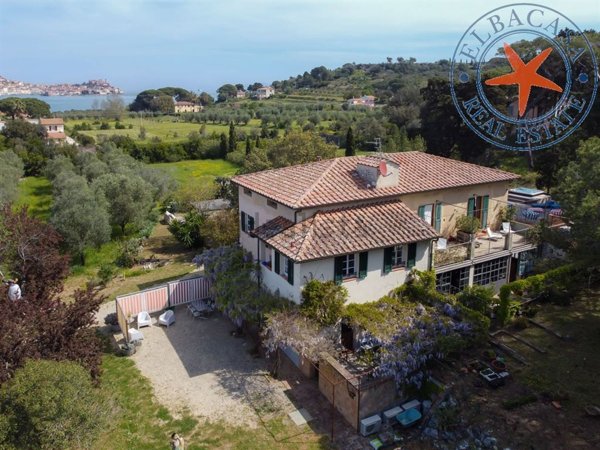 casa indipendente in vendita a Portoferraio