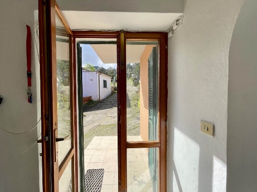 casa indipendente in vendita a Portoferraio