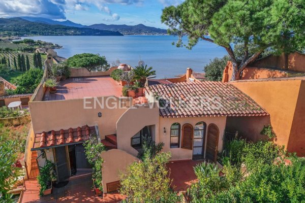 casa indipendente in vendita a Portoferraio in zona Volterraio