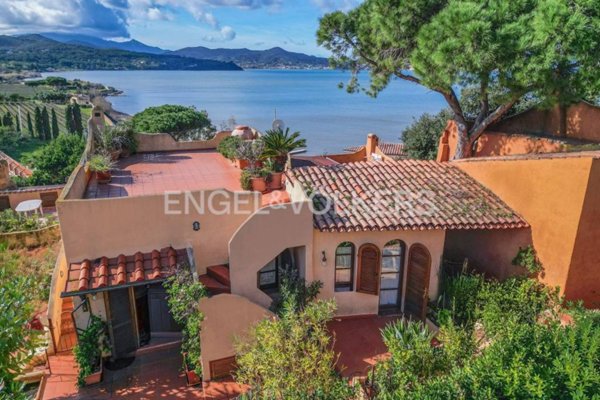 casa indipendente in vendita a Portoferraio in zona Volterraio