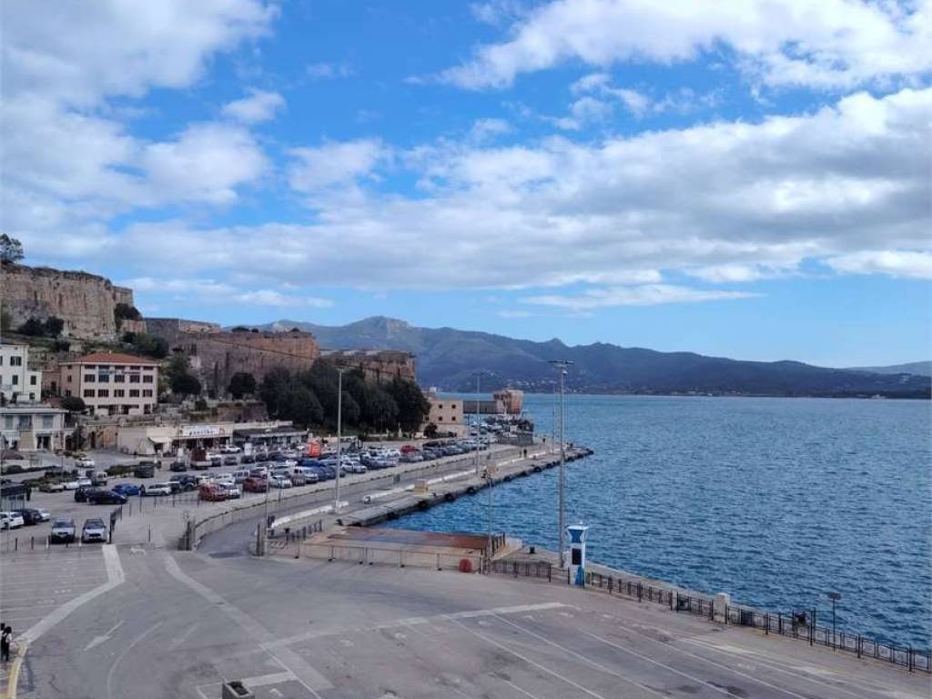 appartamento in vendita a Portoferraio