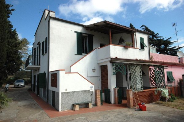 casa indipendente in vendita a Portoferraio