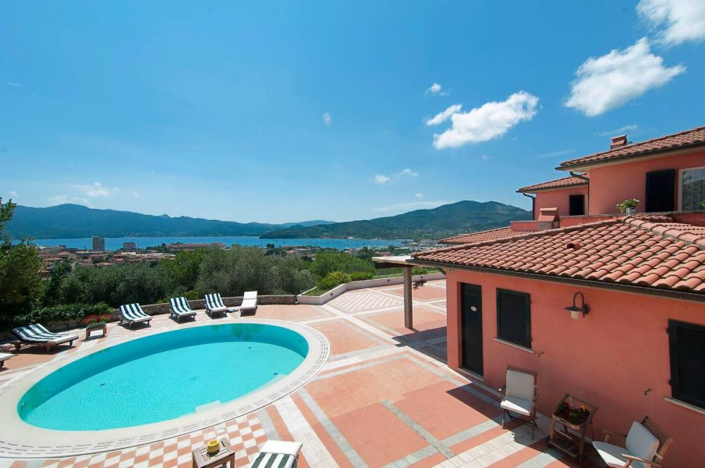 casa indipendente in vendita a Portoferraio