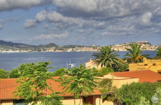 casa indipendente in vendita a Portoferraio
