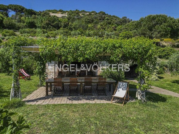 casa indipendente in vendita a Portoferraio