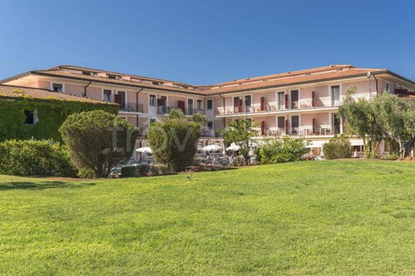 negozio in vendita a Portoferraio in zona Volterraio