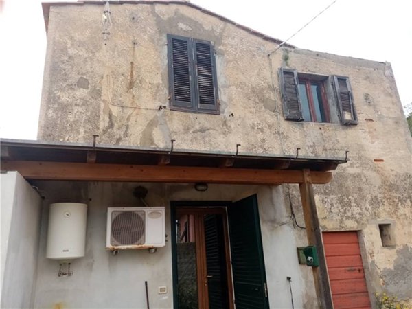 casa indipendente in vendita a Portoferraio in zona Valle di Lazzaro