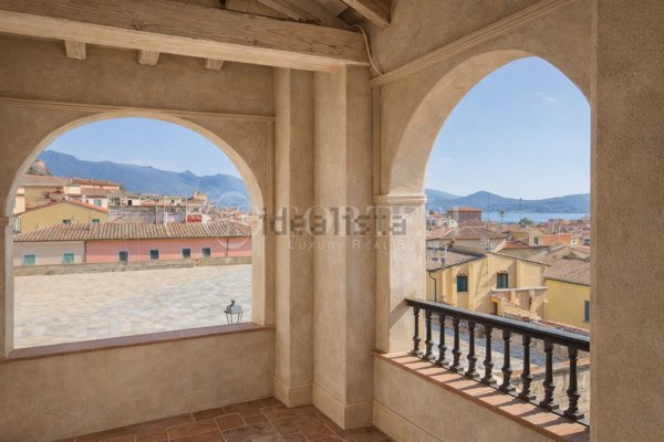 appartamento in vendita a Portoferraio