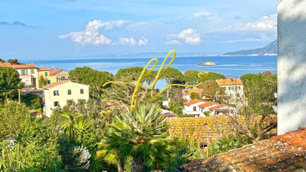 casa indipendente in vendita a Portoferraio