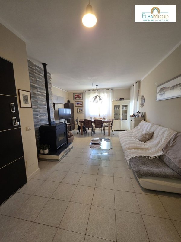 appartamento in vendita a Portoferraio in zona Valle di Lazzaro